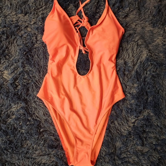 Swimsuit - Picture 1 of 2